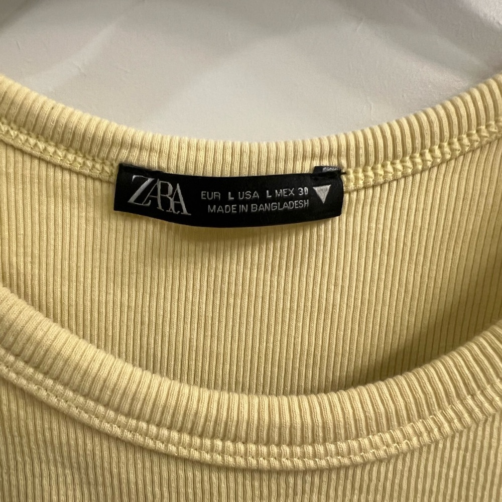 Zara Yellow Ribbed Crop Top | Size Large - Picture 2 of 4
